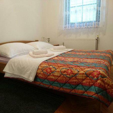 Appartamento House Marijan Korana Esterno foto